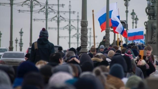 People protesting in Russia