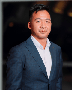 Yu Ho Chan 陈汝濠