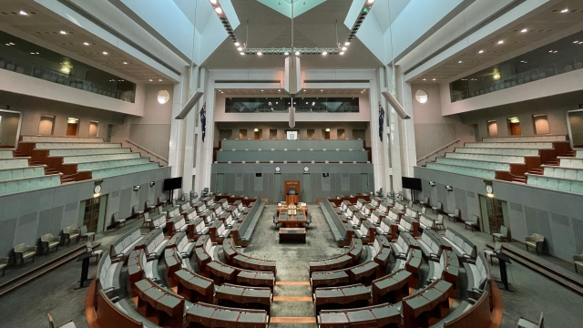 Latest Democracy Sausage Episode: Shrinking leaders and nations