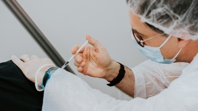 Democracy Sausage with Mark Kenny: Does Australia’s vaccine rollout need a shot in the arm?